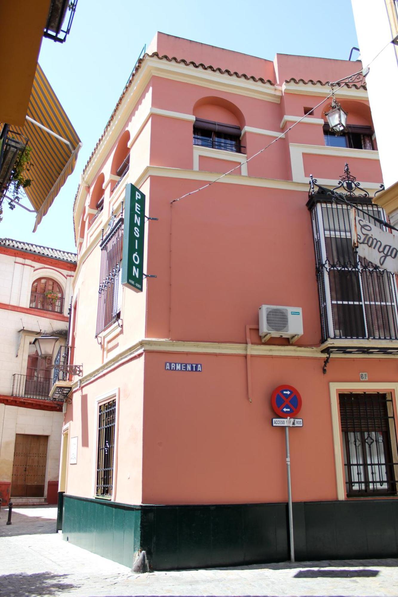 Pension Catedral Sevilla Exteriör bild